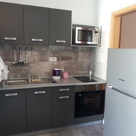 Apartmani Korina Starigrad Paklenica Bagian luar foto