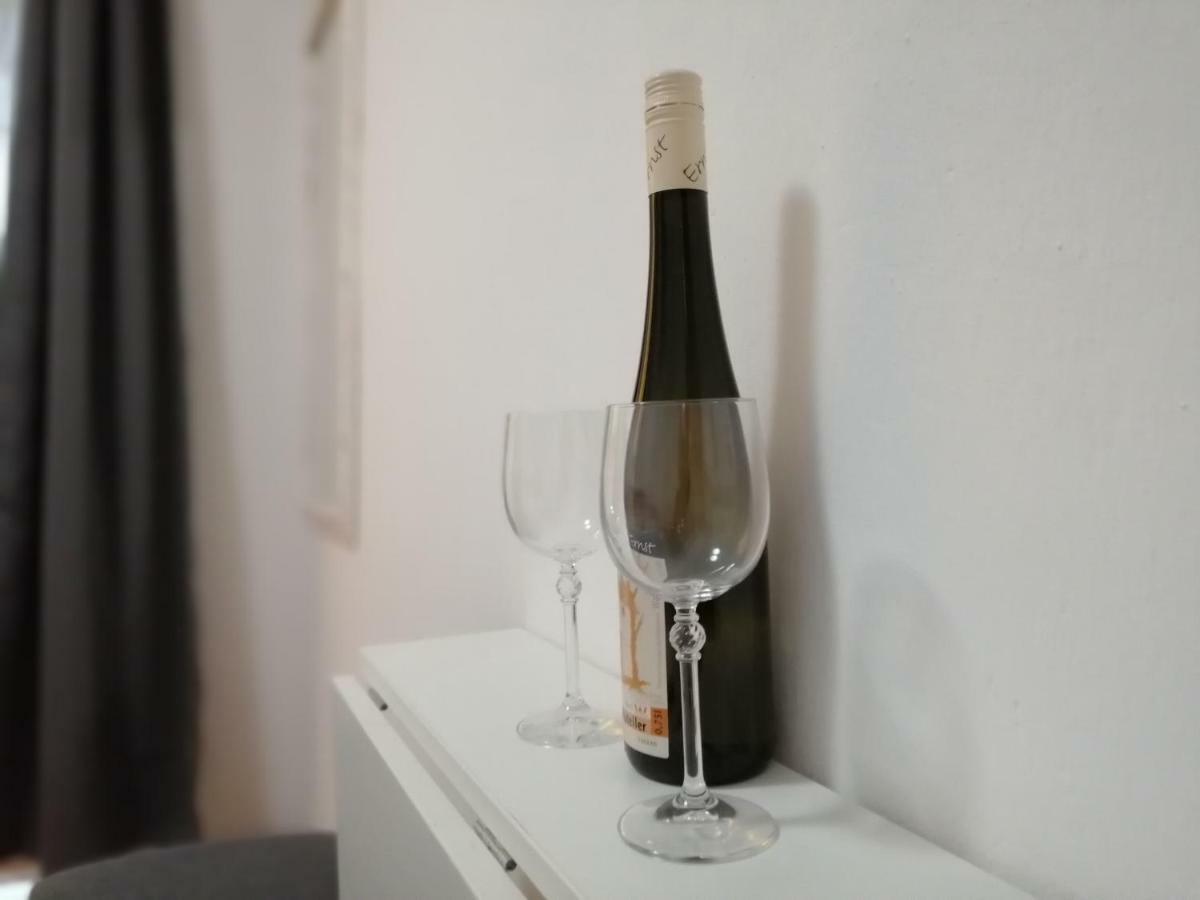 Apartmani Korina Starigrad Paklenica Bagian luar foto
